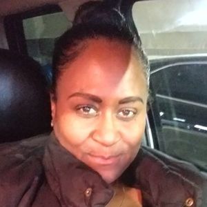 Meet your Posher, Simone